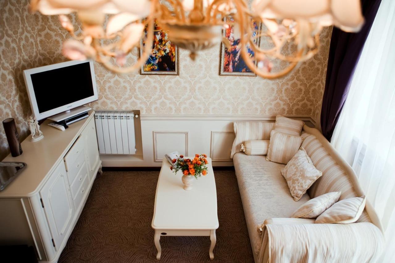 Villa Oselya Kiev Bagian luar foto